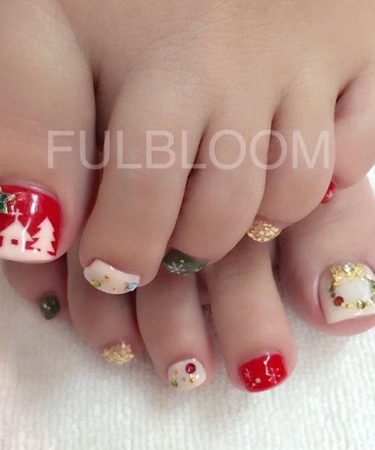 Christmas Toe Nail Art Designs