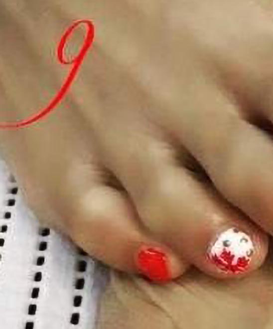 Cute Christmas Toe Nail Designs