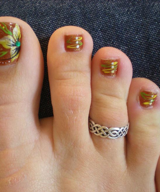 Cute White Toe Nail Designs