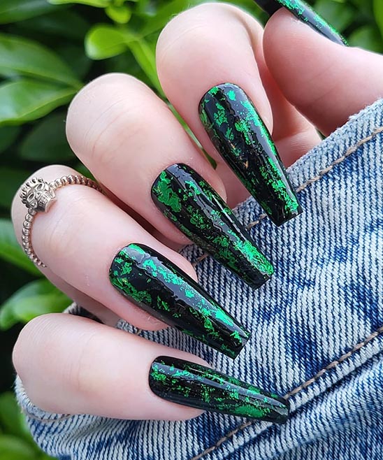 Dark Green Matte Nail Designs