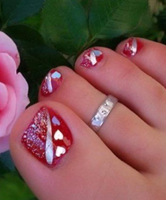Diy Christmas Holiday Toe Nail Design