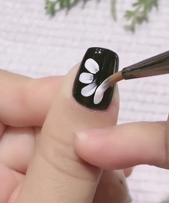 Easy Nail Art Designs Without Tools for Beginners