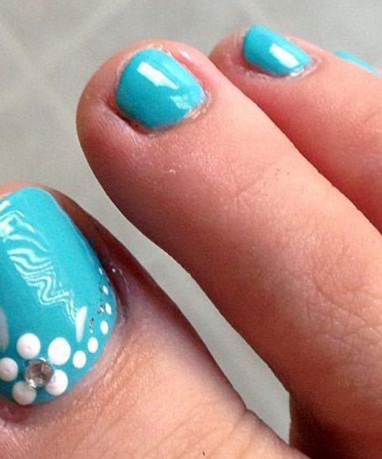 Flower Toe Nail Designs