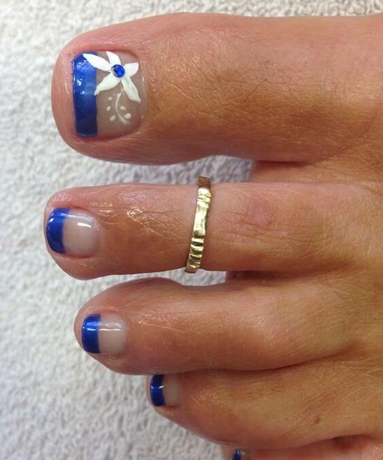 French Tip Nail Designs for Toes