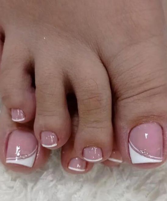 French Tip Toe Nails With Design