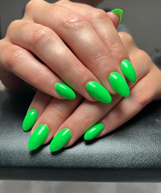 Green and Black Nail Art Designs