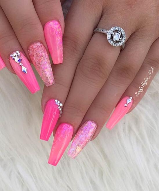 Long Coffin Nails Light Pink