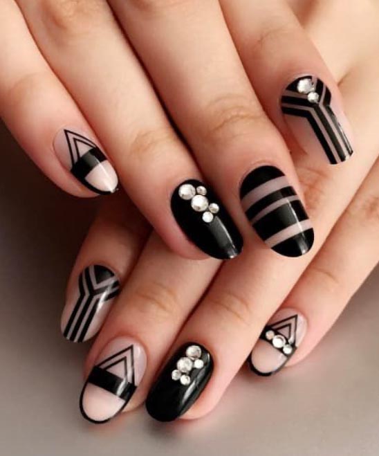 Nail Art With Black and White