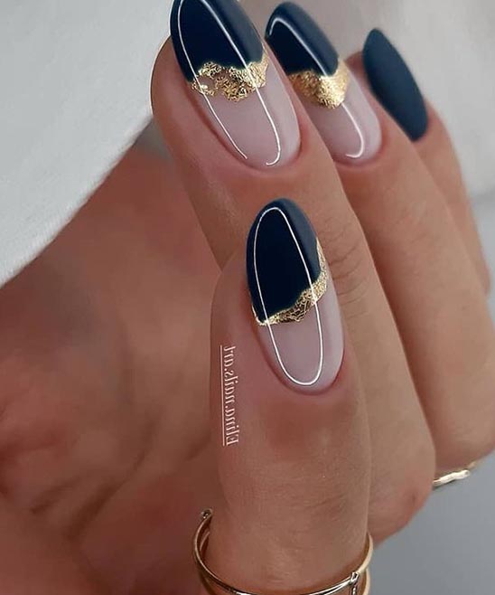 Nail Design Solid Dark Blue With Ring Finger Sparkling