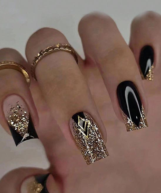 Nails Black and Gold