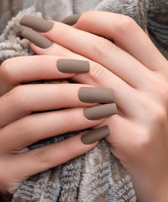 Nails Matte Burgundy
