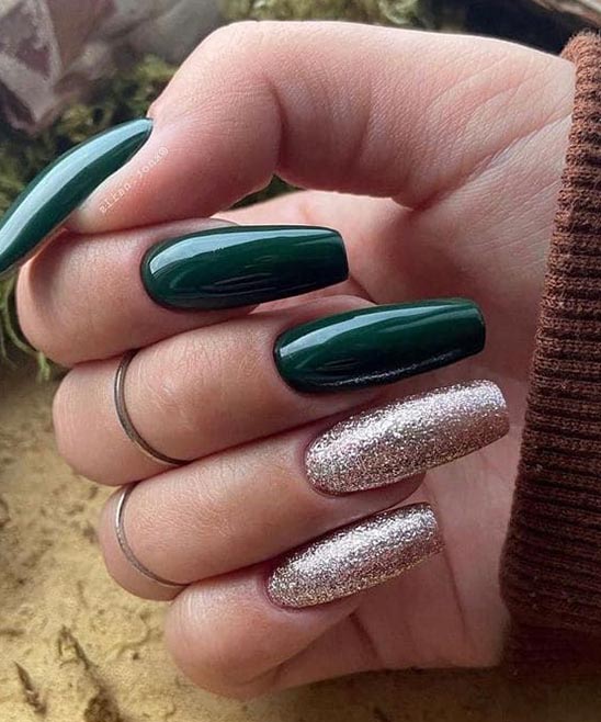 Red Emerald Green and Gold Nail Design Ideas