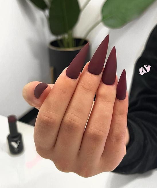 What Color Nails Go With a Burgundy Dress