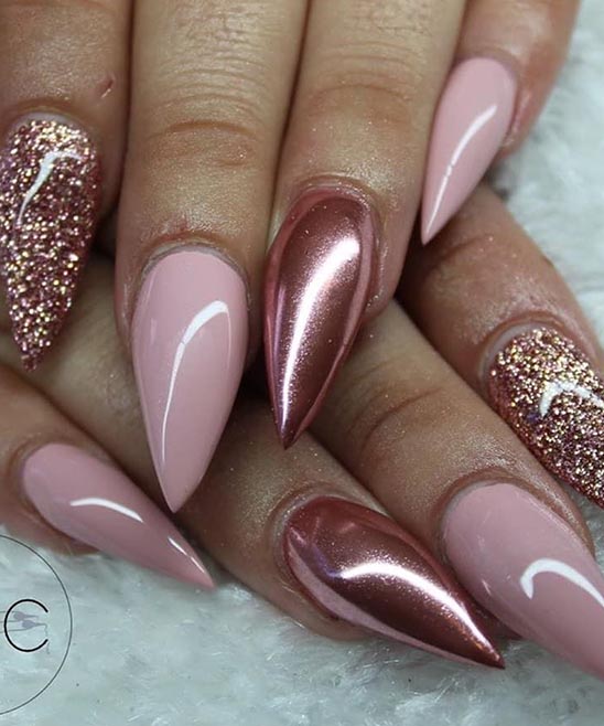 Almond Nails Gold