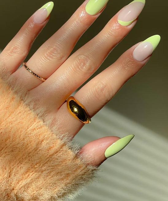 Almond Spring Nails 2023