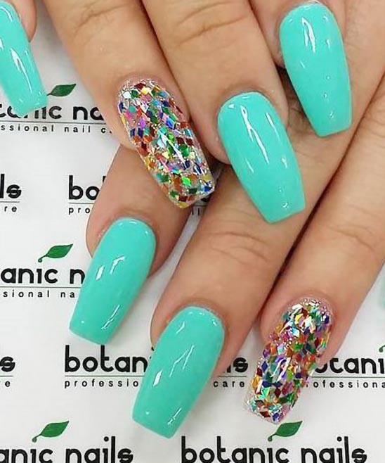 Black Nails With Rhinestones