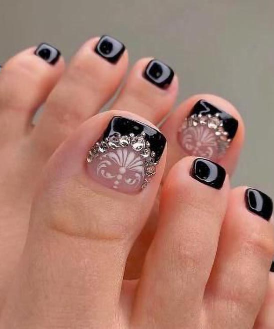 Black Toe Nails With Design