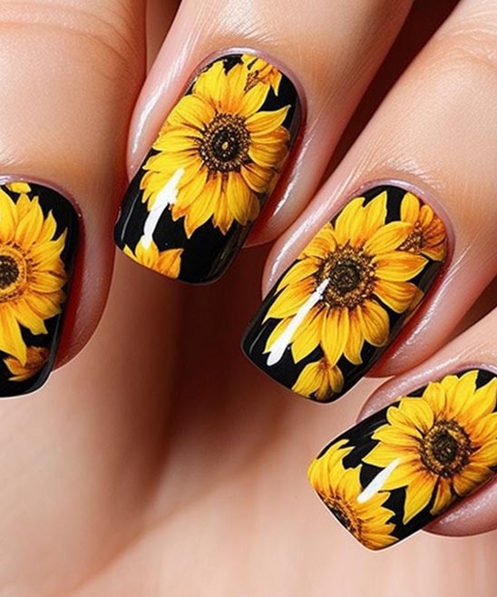 Black and Gold Nails Design