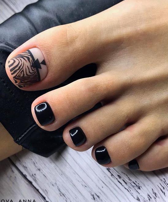 Black and Nail Toe Designs