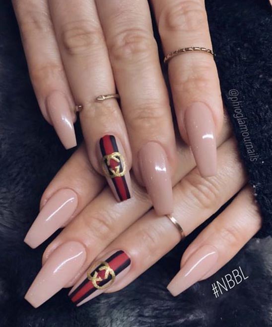 Black and White Coffin Nail Designs