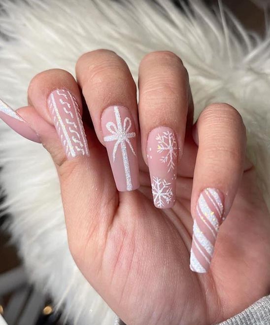 Christmas Coffin Shaped Nails