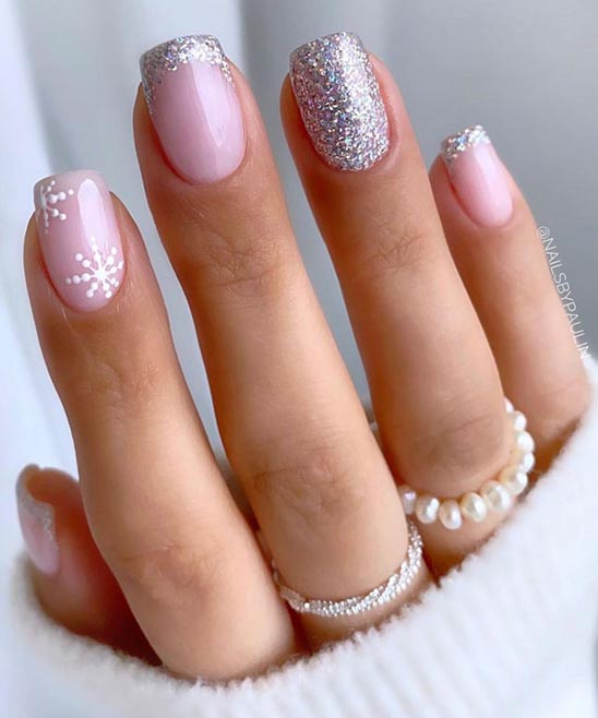 Christmas French Tip Nail Ideas