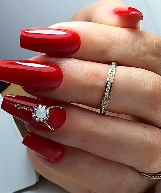 Christmas Green and Red Nails