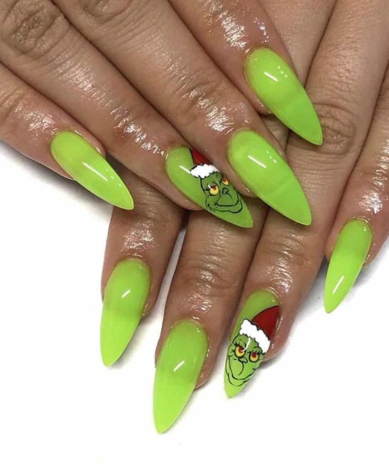 Christmas Grinch Nail Art