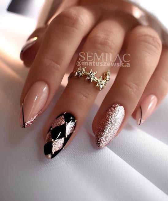 Christmas Nails French Manicure