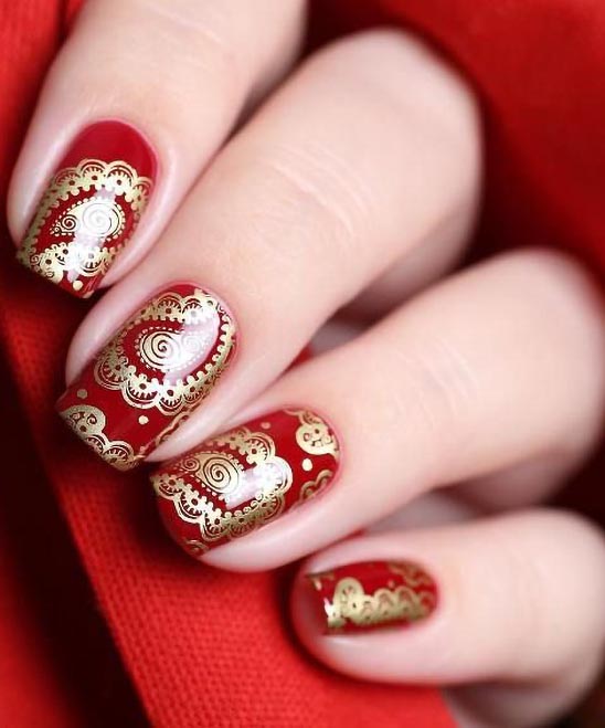 Christmas Red and Gold Nails