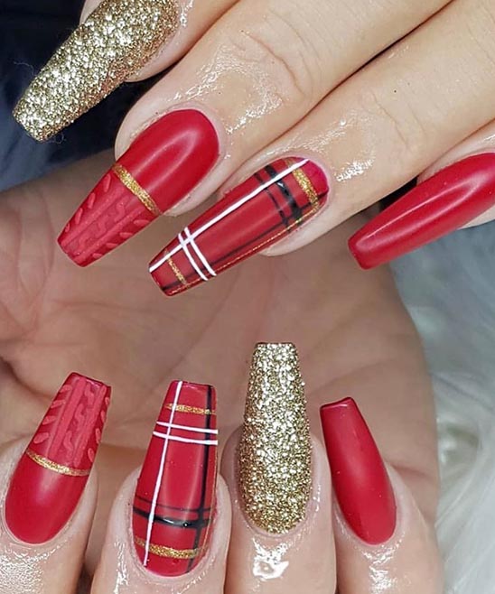 Christmas Red and White Nails