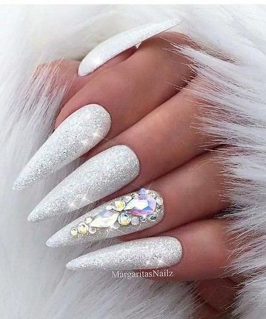 Christmas Stiletto Nail Des