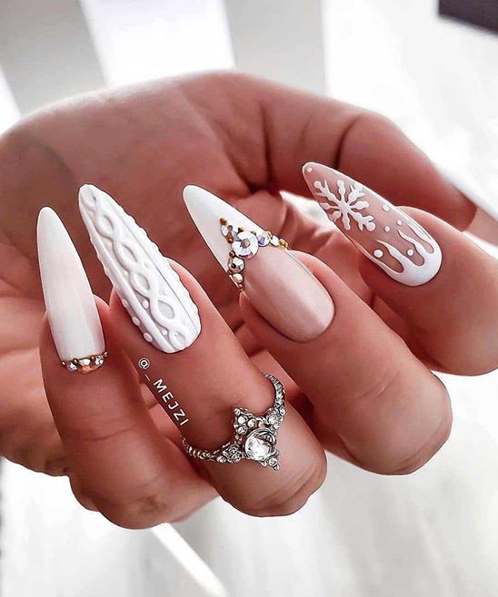 Christmas Themed Nail Art