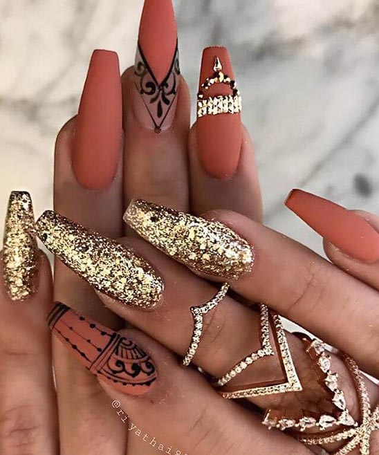 Classy Black Nail Designs