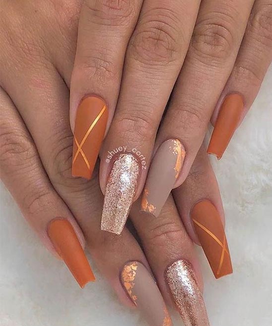 Cute Short Glitter Acrylic Nails