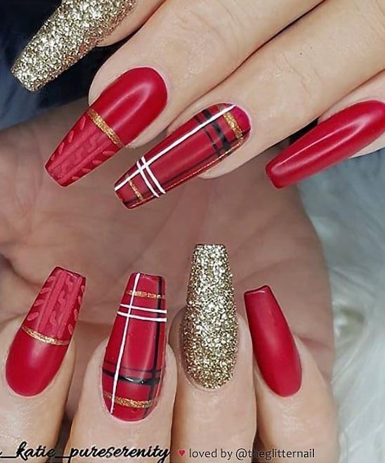 Elegant Christmas Nail Designs