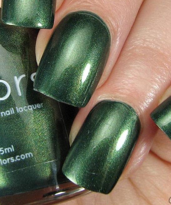 Emerald Green Almond Nails