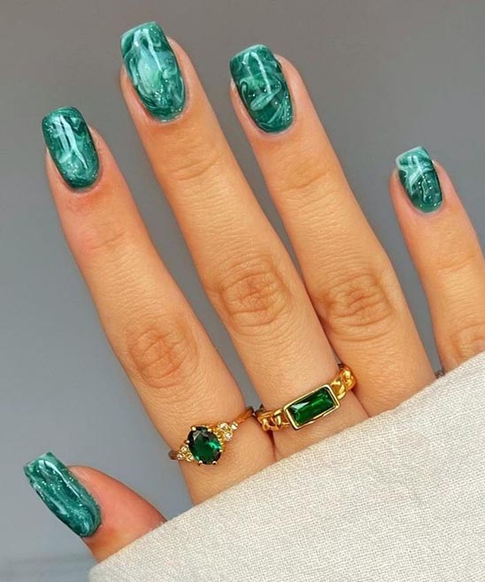 Emerald Green and Gold Acrylic Nails