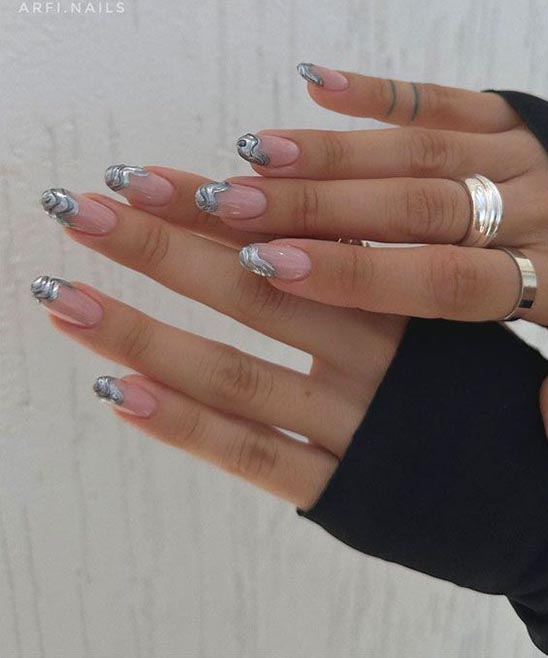 French Nails With Christmas Design