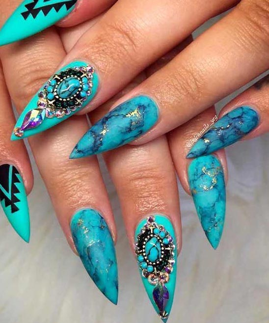 French Red Stiletto Nails Christmas