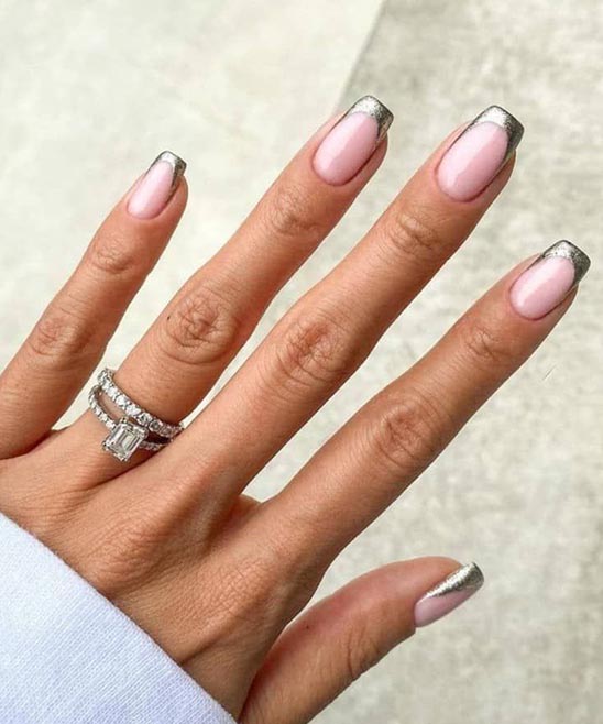 French Tips Nails Oval