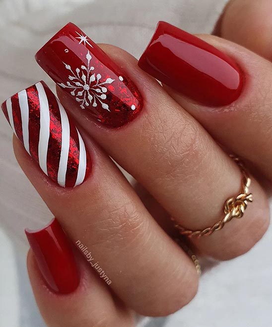 Green Stiletto Christmas Nails