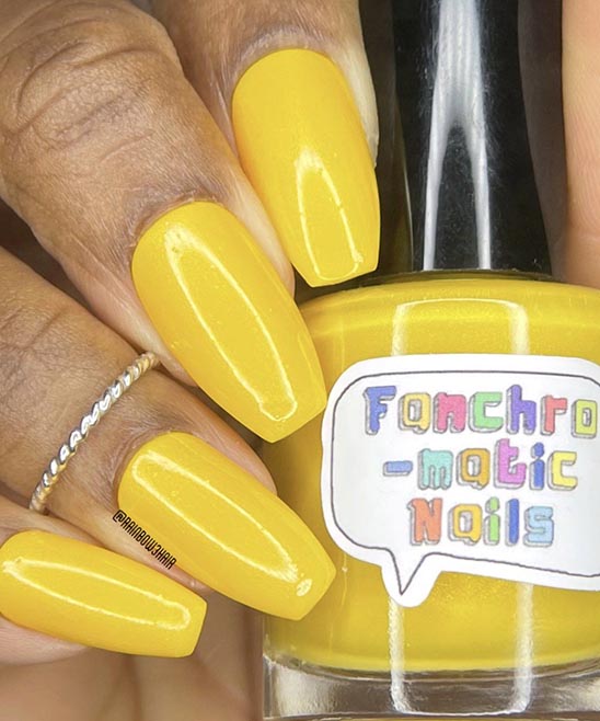 Green and Yellow Nails