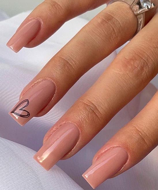 Heart With Eyes Nails