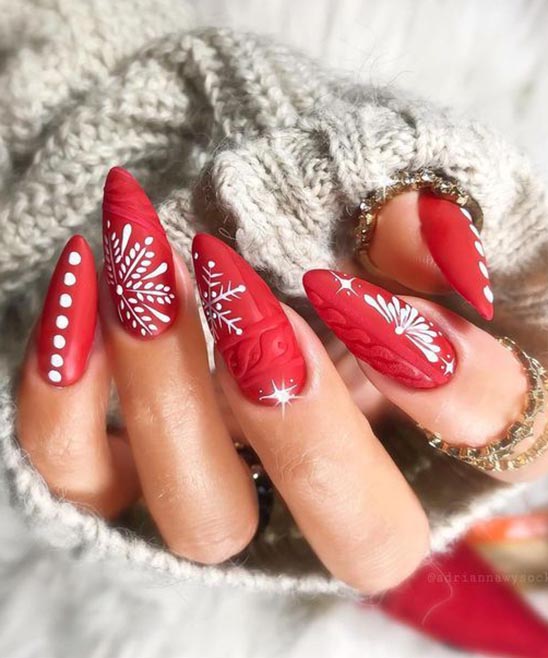 Holiday Christmas Nails Red and Green
