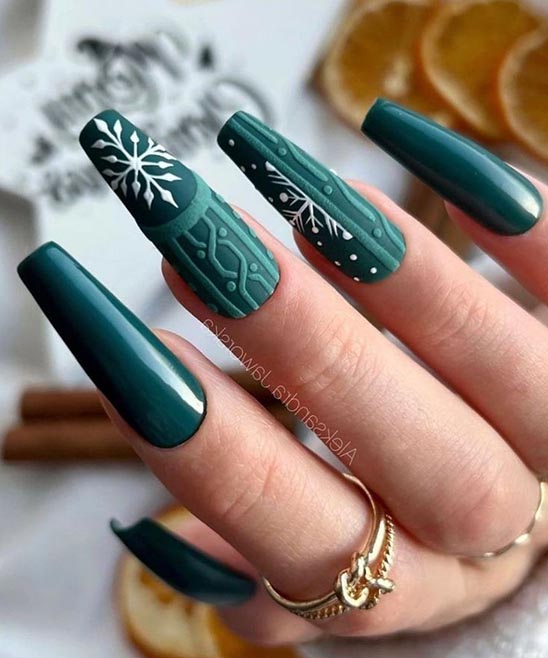 Nails With Emerald Green Dress