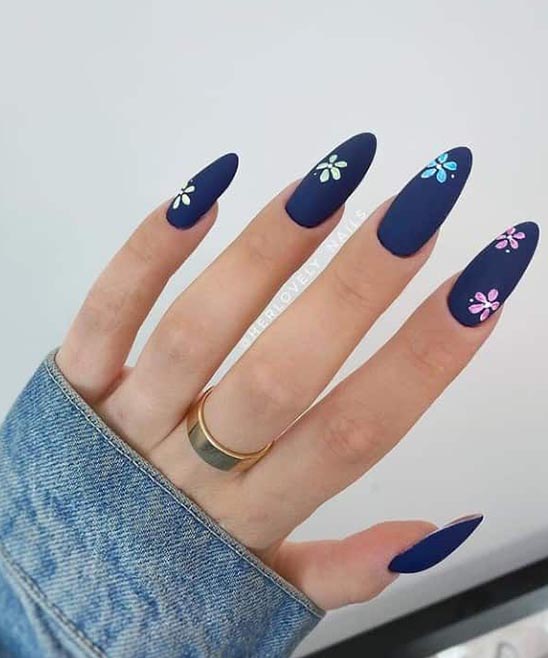 Blooming Blues: Flower-Inspired Nail Designs - TailoringinHindi