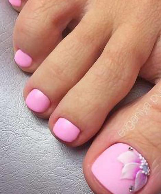 Pink and Gold Toe Nail Designs