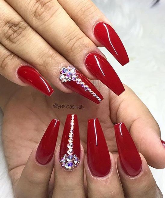 Red Christmas Nails Coffin