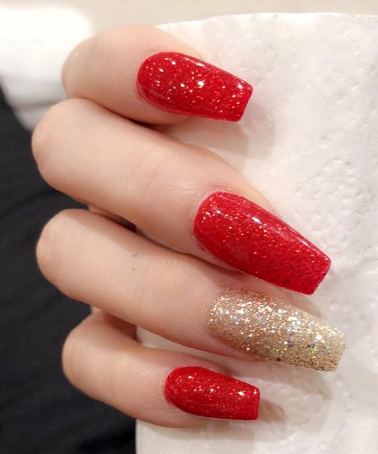 Red and Gold Christmas Nail